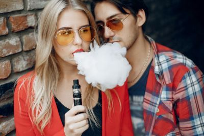 VAPE- THUỐC LÁ ĐIỆN TỬ CHÍNH HÃNG GIÁ MỀM